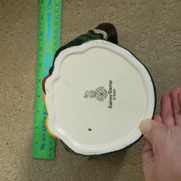 Toby Jug-Nurse-Sairey Gamp-Large - Picture 6 of 6